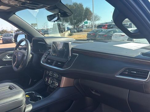 Used 2024 Chevrolet Tahoe High Country w/ Advanced Technology Package image 27