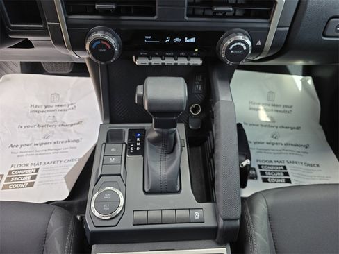 Certified 2025 Toyota Tacoma SR5 image 27