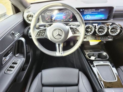 New 2025 Mercedes-Benz CLA 250 4MATIC image 14