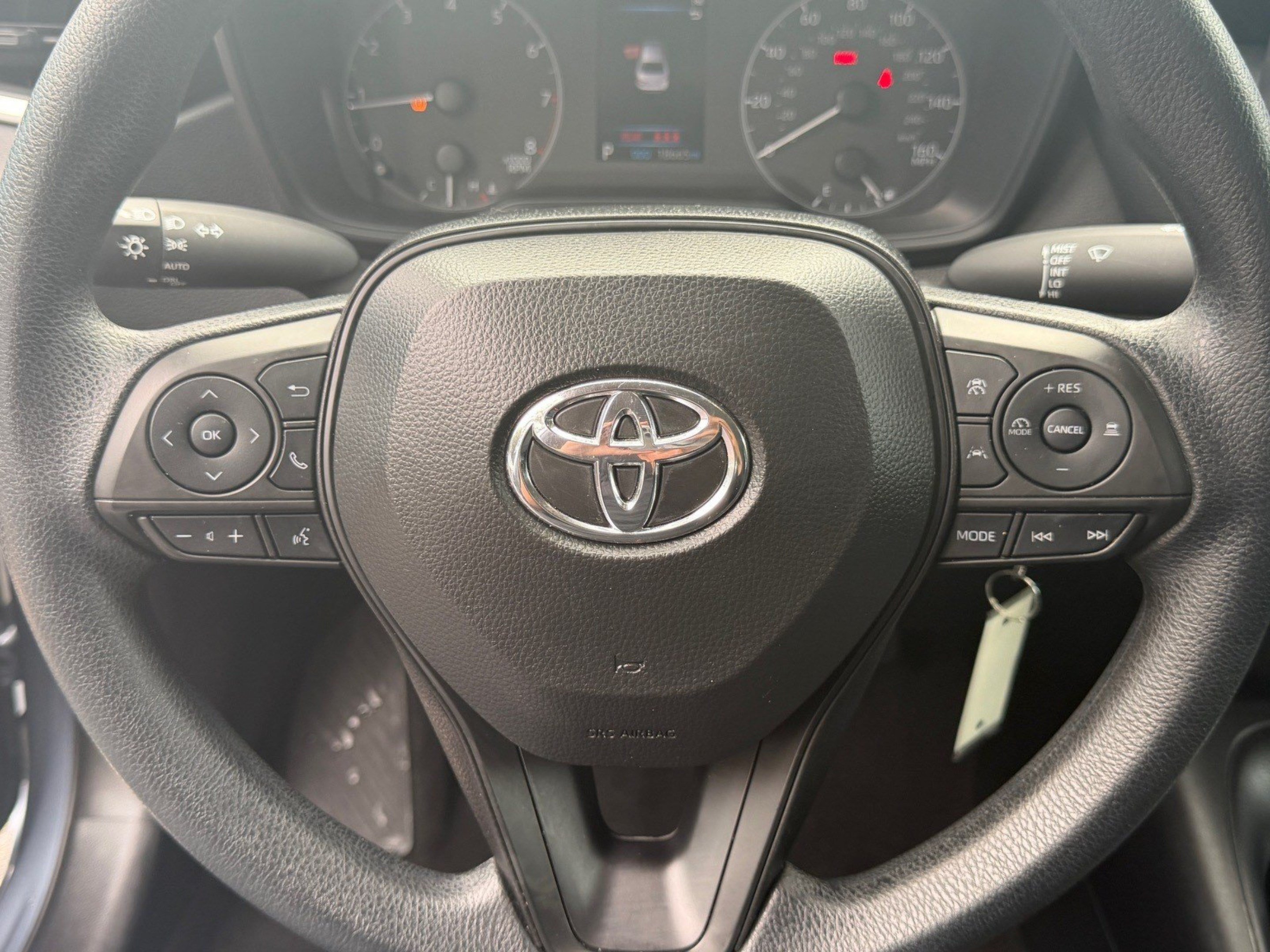 Used 2024 Toyota Corolla LE FWD image 25