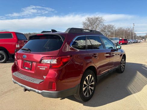 Used 2016 Subaru Outback 2.5i Limited image 16