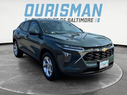 Used 2025 Chevrolet Trax LS w/ LS Convenience Package