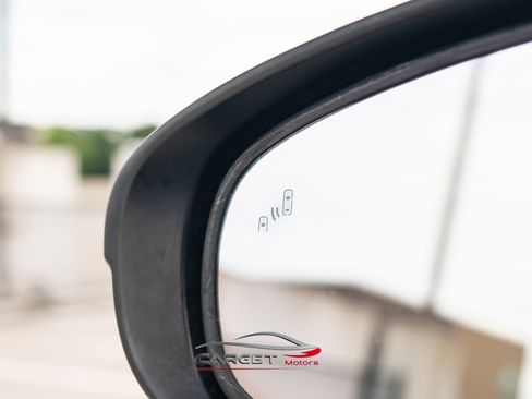 Used 2018 Lexus IS 300 F Sport w/ F Sport Package image 39