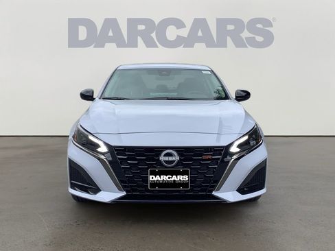 New 2025 Nissan Altima 2.5 SR w/ SR Premium Package image 2