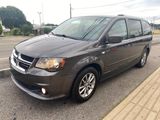 Used 2014 Dodge Grand Caravan SXT image 2
