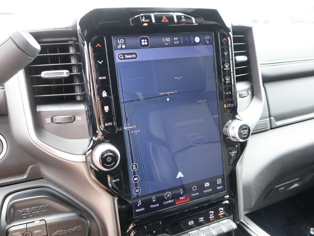 Used 2024 RAM 2500 Laramie w/ Night Edition AWD/4WD image 33