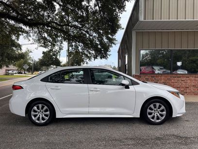 Used 2022 Toyota Corolla LE