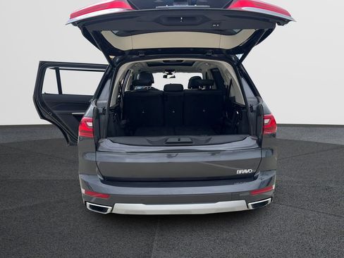 Used 2022 BMW X7 xDrive40i image 38