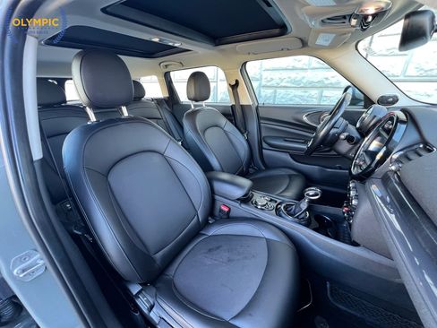 Used 2017 MINI Cooper Clubman ALL4 w/ Premium Package image 41