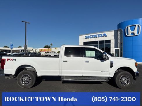 Used 2022 Ford F350 XLT w/ XLT Premium Package image 8