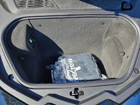 Used 2025 Chevrolet Corvette Stingray Premium Cpe w/ 3LT image 20