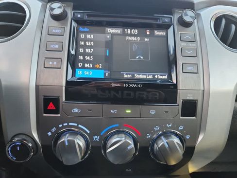 Used 2018 Toyota Tundra SR5 w/ TRD Off Road Package image 26