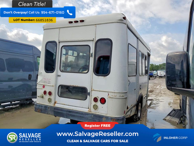 Used 2008 Ford E-350 and Econoline 350 Super Duty RWD image 4