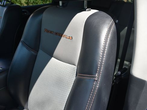 Used 2020 Nissan Pathfinder SV w/ Rock Creek Edition image 10