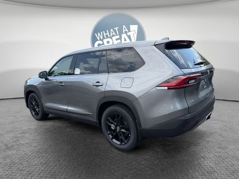 New 2026 Toyota Grand Highlander AWD image 6