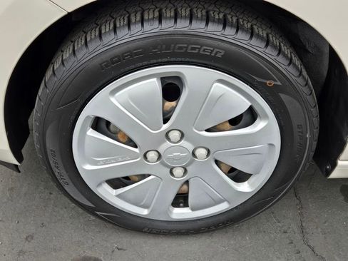 Used 2018 Chevrolet Spark LS image 9