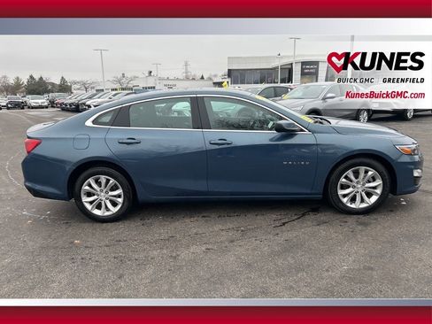 Used 2024 Chevrolet Malibu LT image 4