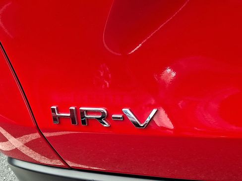 Certified 2024 Honda HR-V Sport image 31