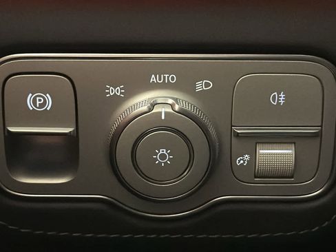 New 2026 Mercedes-Benz GLE 63 AMG S image 19
