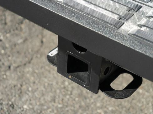 Used 2024 Toyota Tacoma TRD Off-Road image 10