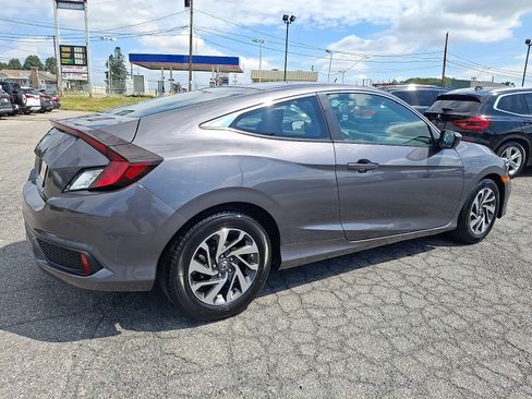 Used 2019 Honda Civic LX image 6