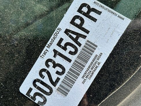 Used 2025 MAZDA MAZDA3 s FWD image 3