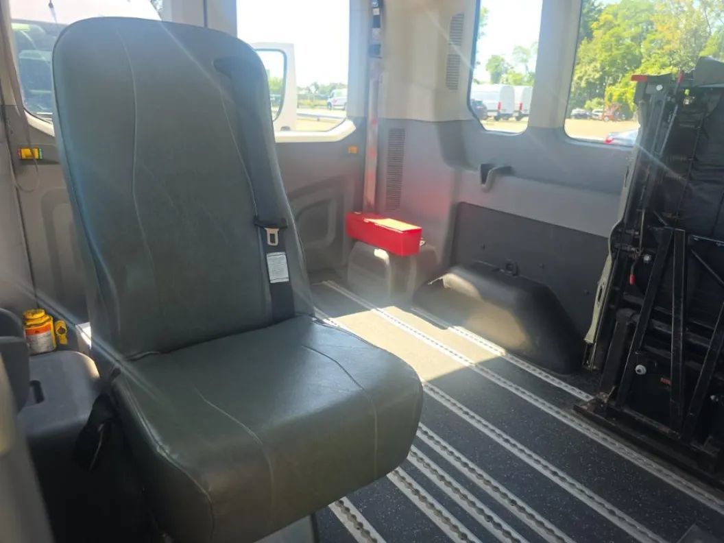 Used 2018 Ford Transit 350 XL RWD image 10