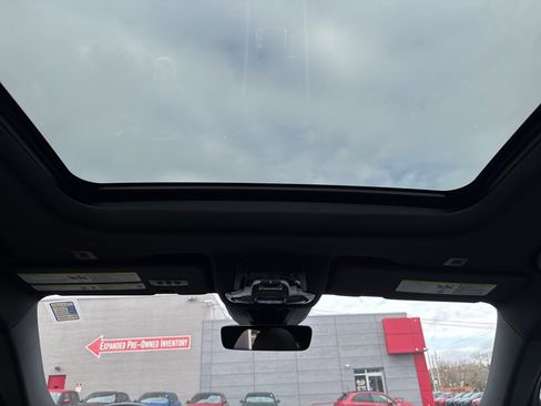 New 2025 Alfa Romeo Tonale image 16