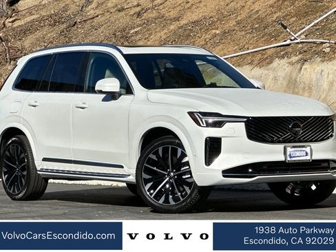 New 2026 Volvo XC90 B6 Plus AWD/4WD image 1