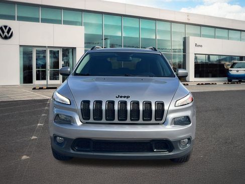 Used 2018 Jeep Cherokee Latitude w/ Altitude Package image 2