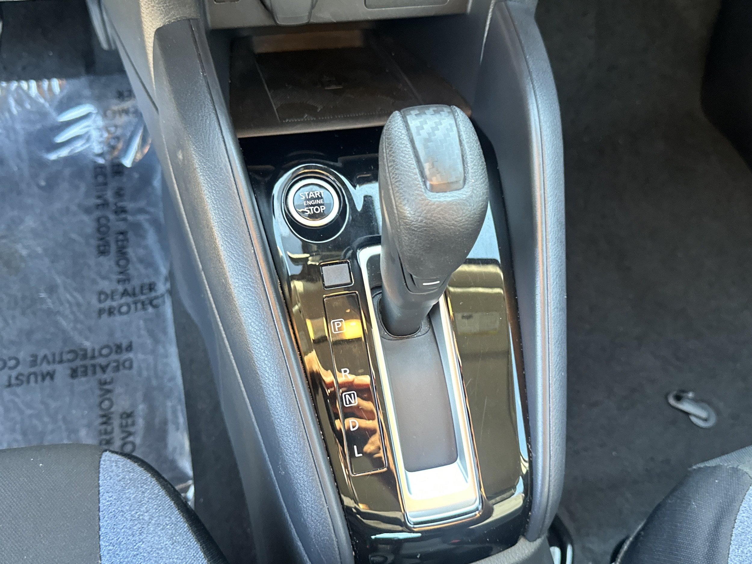 Used 2025 Nissan Versa SV FWD image 29