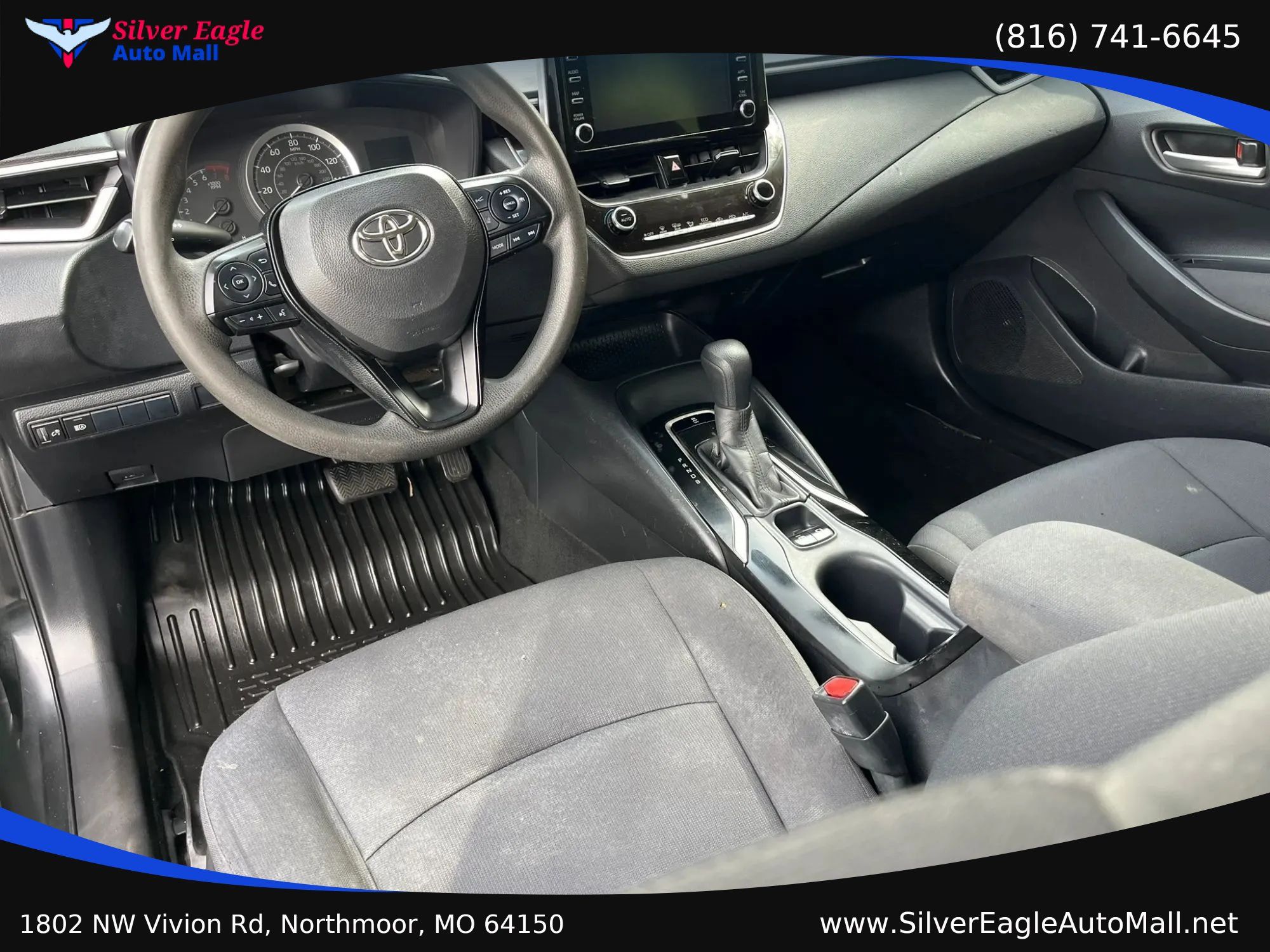 Used 2020 Toyota Corolla LE FWD image 8