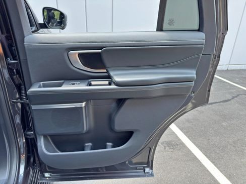 Used 2026 Ford Expedition Platinum w/ Stealth Appearance Package AWD/4WD image 49