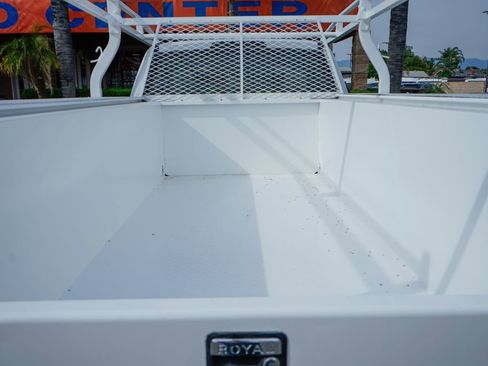 Used 2019 Ford F550 4x4 Crew Cab Super Duty image 8