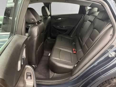 Used 2021 Chevrolet Malibu LT w/ Leather Package FWD image 13