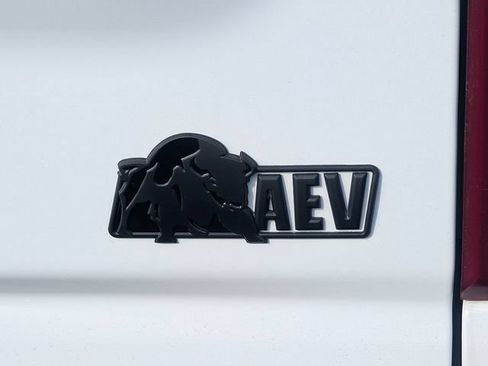 New 2026 Chevrolet Silverado 1500 ZR2 w/ ZR2 Bison Edition AWD/4WD image 11