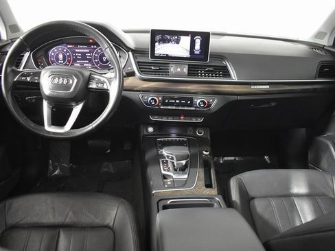 Used 2018 Audi Q5 2.0T Premium Plus w/ Premium Plus Package image 26