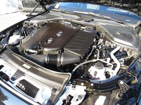 Used 2024 Mercedes-Benz E 350 4MATIC Sedan image 7