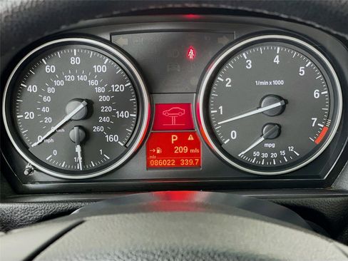 Used 2010 BMW 328i Sedan image 17