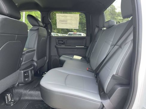 New 2026 RAM 5500 Tradesman w/ Chrome Appearance Group AWD/4WD image 20