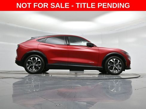 Certified 2023 Ford Mustang Mach-E Premium image 50