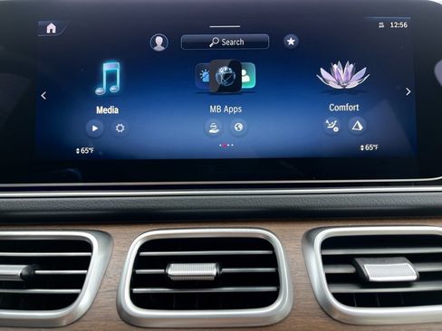 Certified 2025 Mercedes-Benz GLS 450 4MATIC image 29