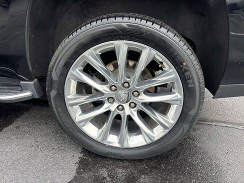 Used 2020 Cadillac Escalade Luxury image 7