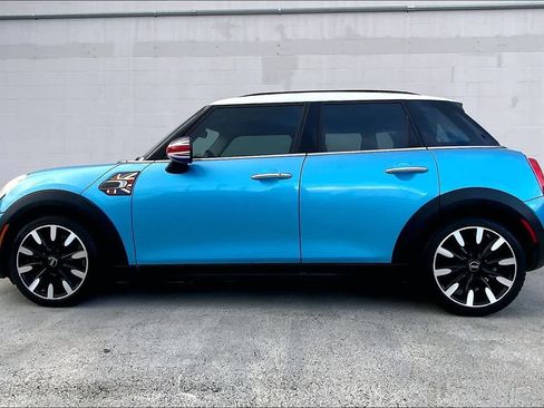 Used 2015 MINI Cooper 4-Door Hardtop FWD image 3