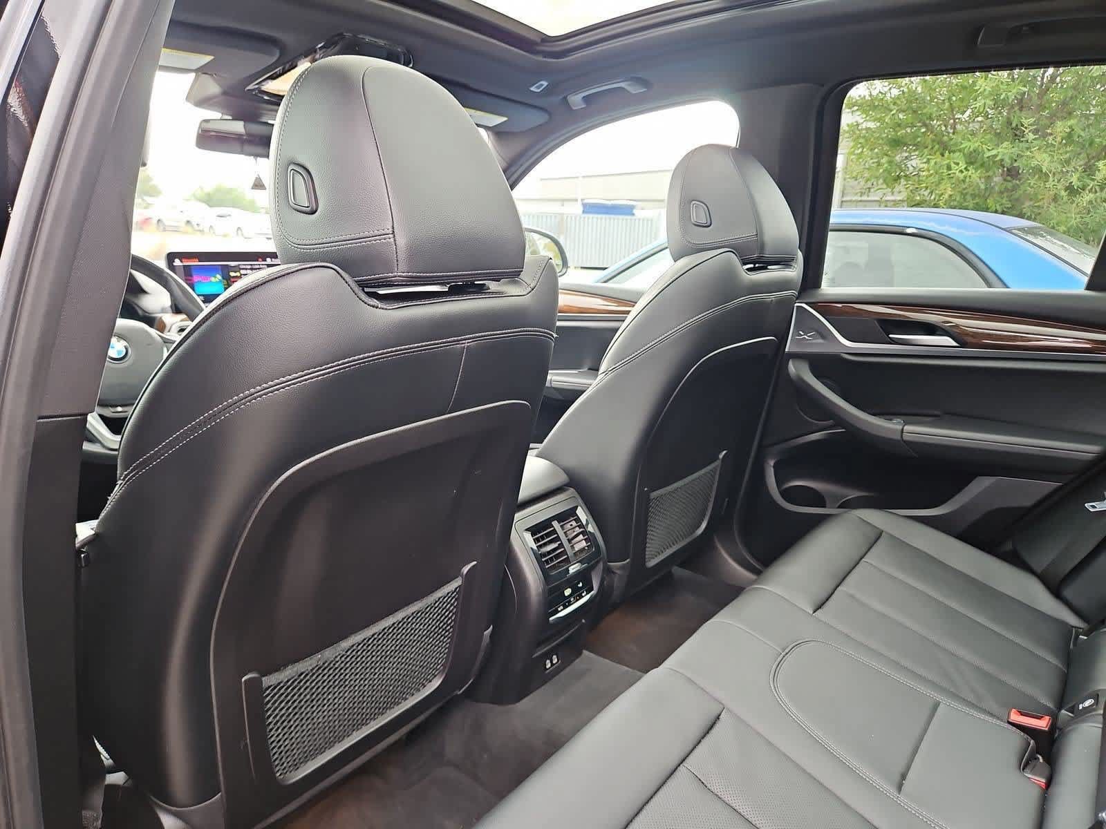 Used 2023 BMW X3 sDrive30i w/ Premium Package RWD image 17