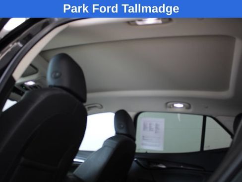 Used 2021 Buick Envision Essence w/ Technology Package I AWD/4WD image 21