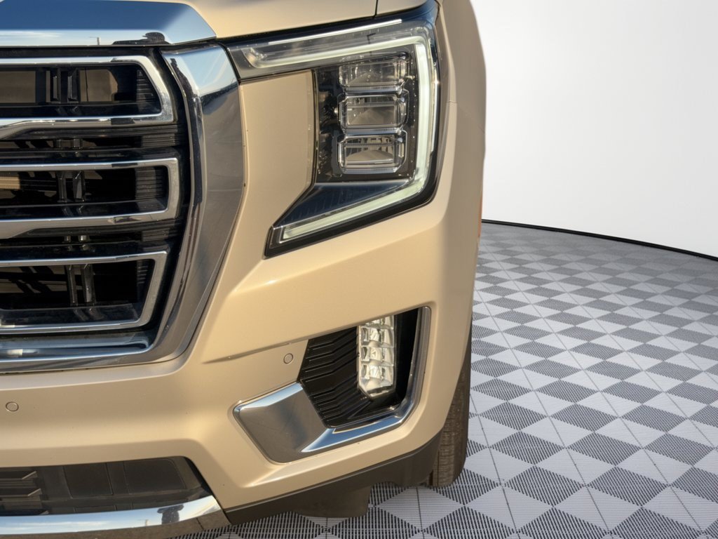 Used 2023 GMC Yukon XL SLT AWD/4WD image 12