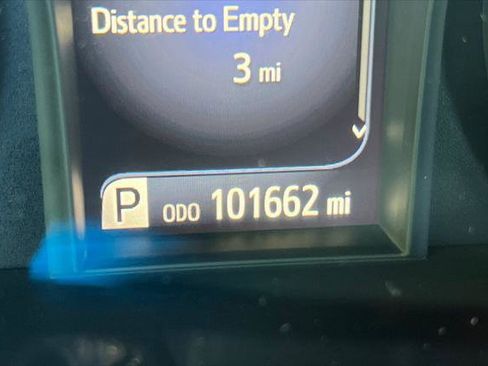 Certified 2017 Toyota Camry SE FWD image 26