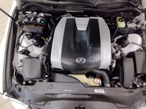 Used 2018 Lexus IS 350 350 image 8