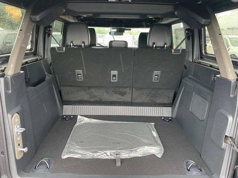 New 2026 Ford Bronco Outer Banks w/ Black Appearance Package AWD/4WD image 4